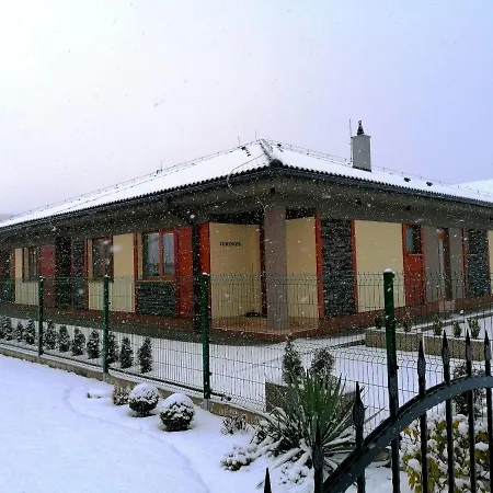 Elejan Bešeňová
